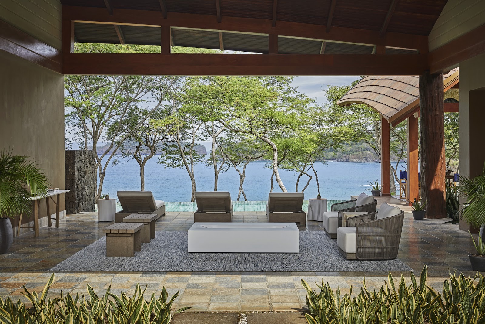 Four Seasons Peninsula Papagayo golf course above the Pacific, Guanacaste, Costa Rica