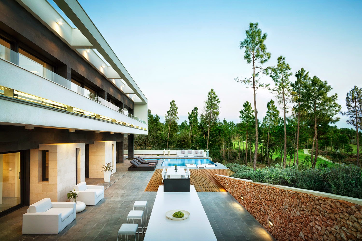 Stay and Play Resorts in Spain, Camiral A Quinta do Lago Resort golf course