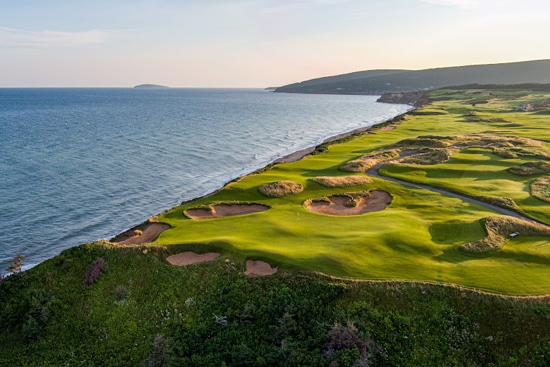 Cabot Cliffs golf course, clifftop par 3 above the Gulf of St Lawrence, Nova Scotia