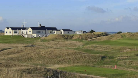 Rye Golf Club, firm links fairways winding through the Camber sandhills above the English Channel, East Sussex, England