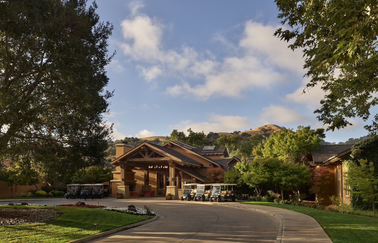 CordeValle, Robert Trent Jones Jr course through oak dotted foothills at San Martin, California
