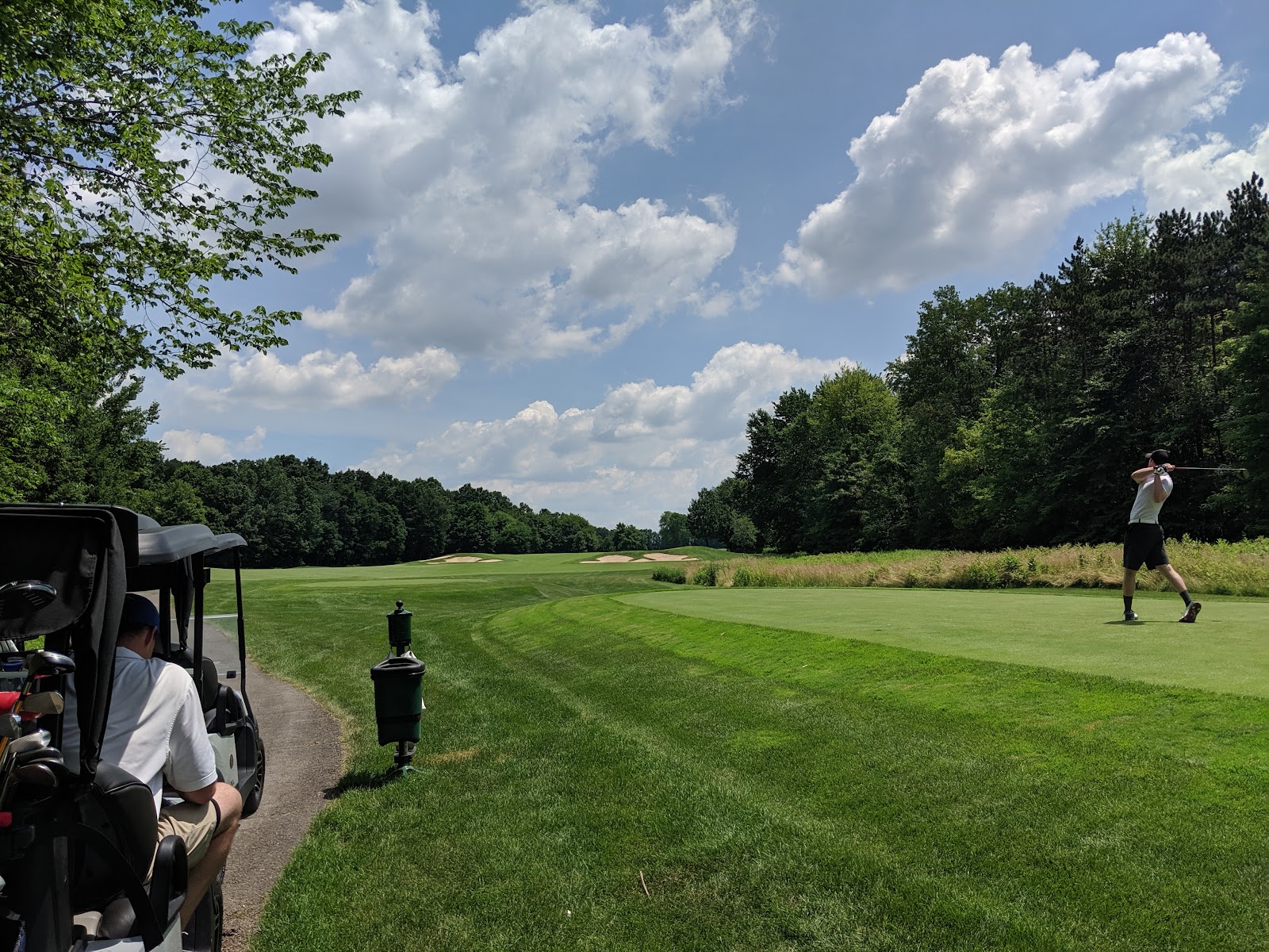 Double Eagle Club, rolling Weiskopf and Morrish fairways near Galena, Ohio