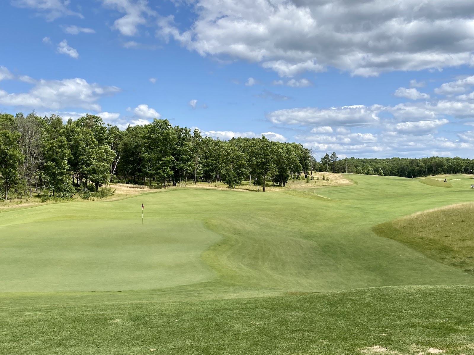 Mammoth Dunes at Sand Valley, wide sandy fairways and large greens in Wisconsin