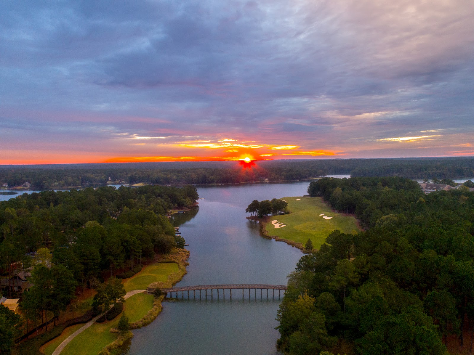 The Oconee Course at Reynolds Lake Oconee, a Rees Jones design along the lake shoreline in Georgia