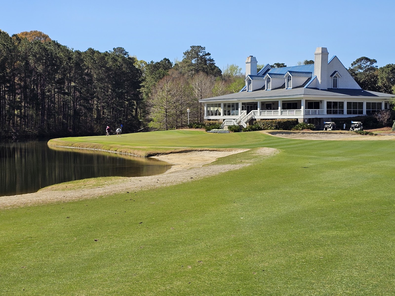 True Blue Golf Club, a Mike Strantz fairway framed by sandy waste areas in Pawleys Island, South Carolina