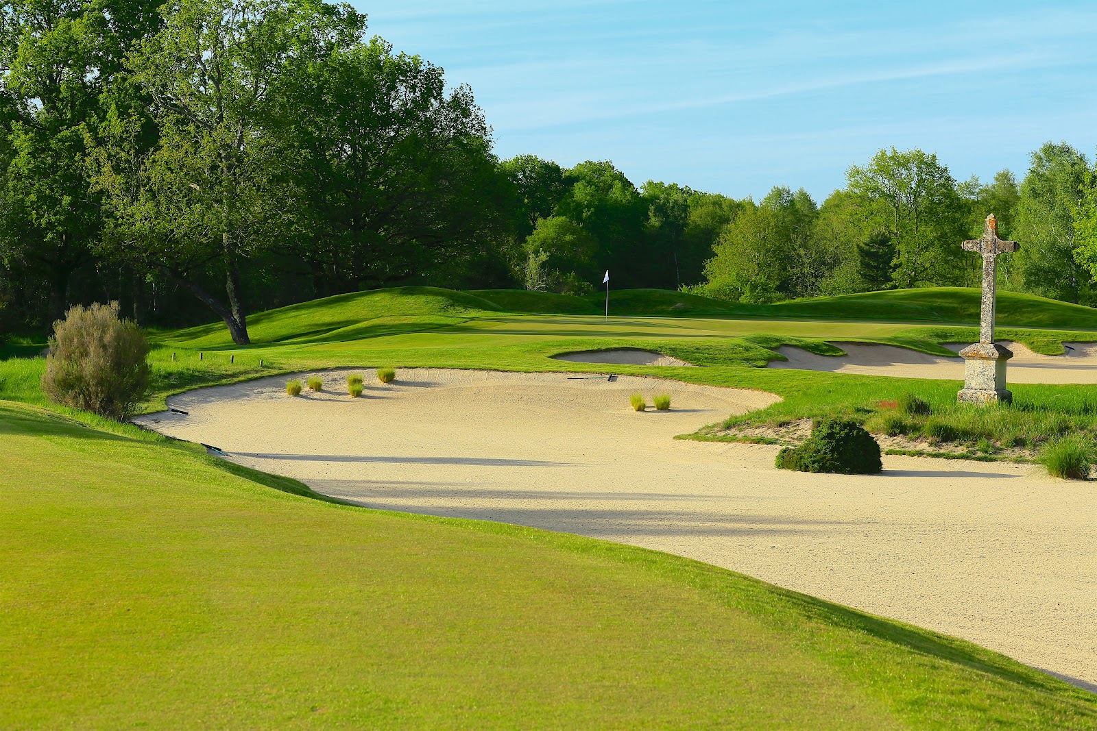 The Loire Valley, the heathland fairways of Les Bordes Golf Club through the Sologne forest, France