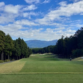 Taiheiyo Club Gotemba course beneath Mount Fuji, Japan