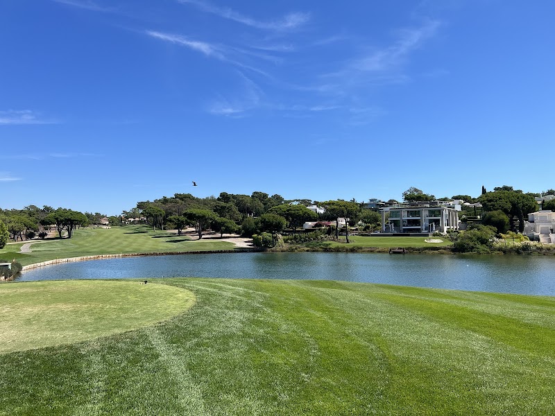 Quinta do Lago golf and lagoon in the Golden Triangle, Algarve