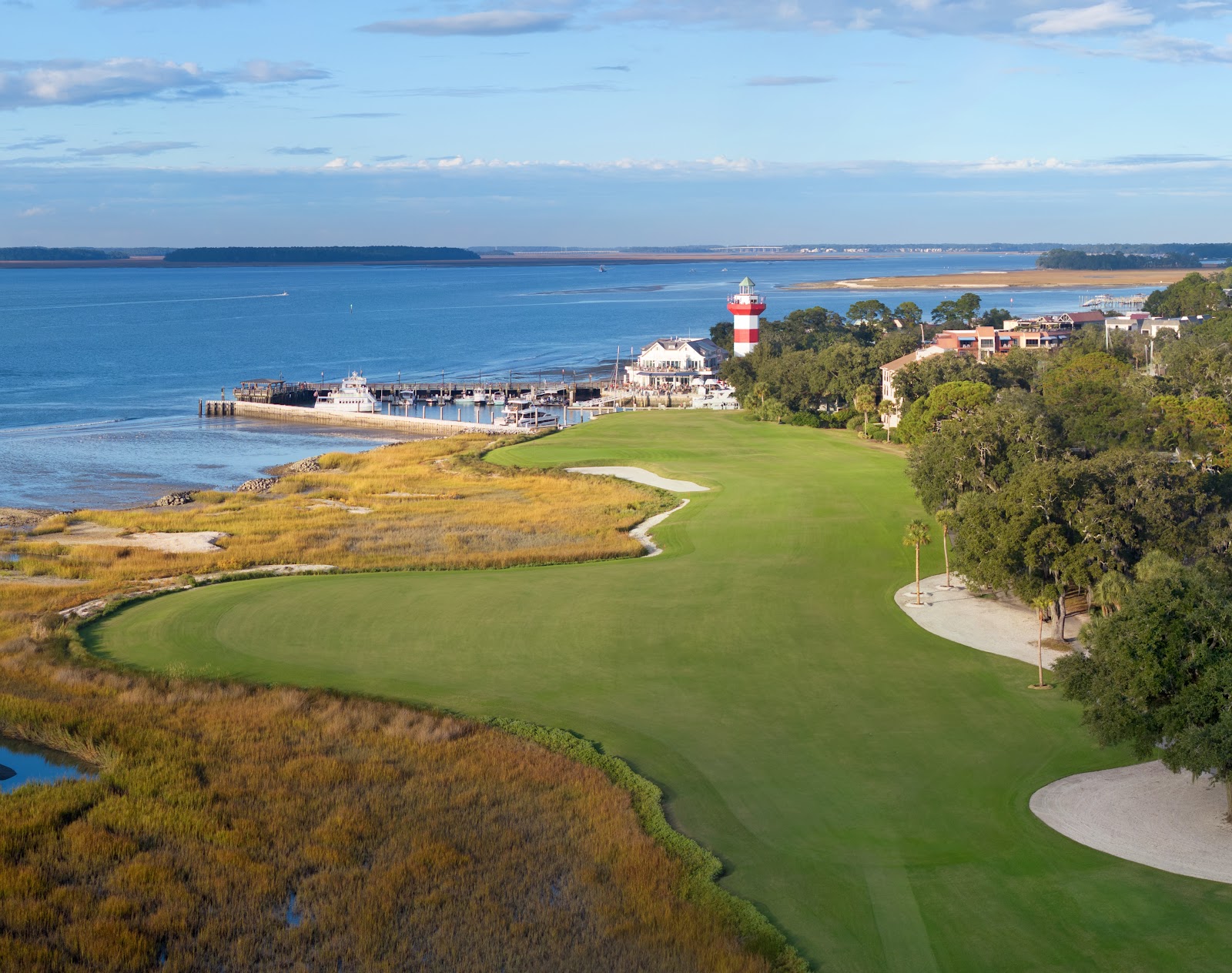 Harbour Town Golf Links and its lighthouse 18th along Calibogue Sound, Hilton Head